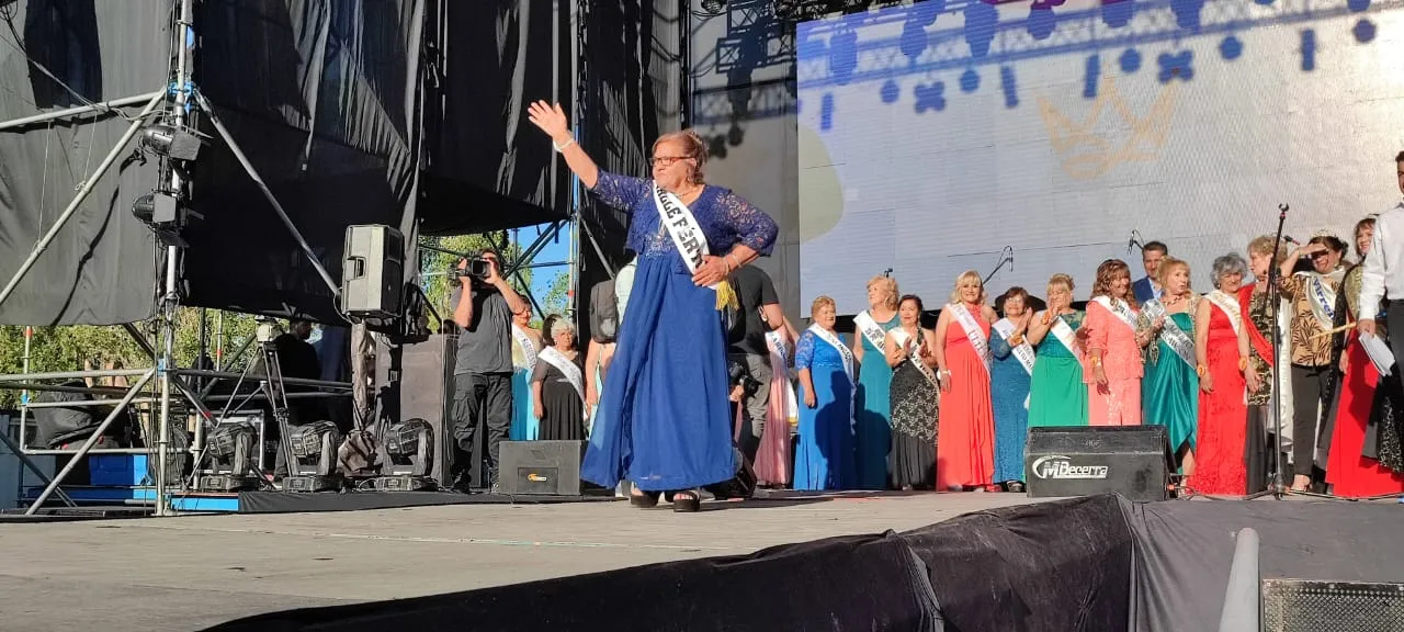 WhatsApp Image 2022-10-20 at 19.14.09 (2).jpeg