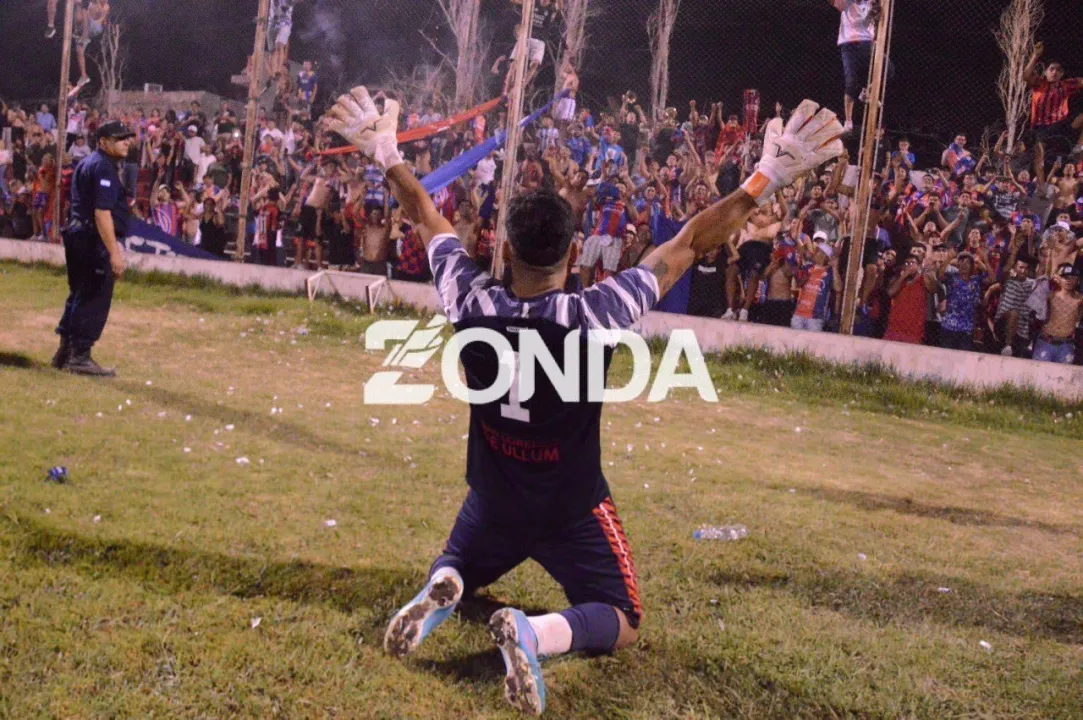 San Lorenzo de Ullum campeon.jpg