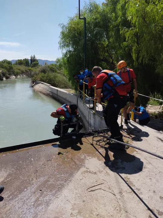 hermanos ahogados (1).jpg