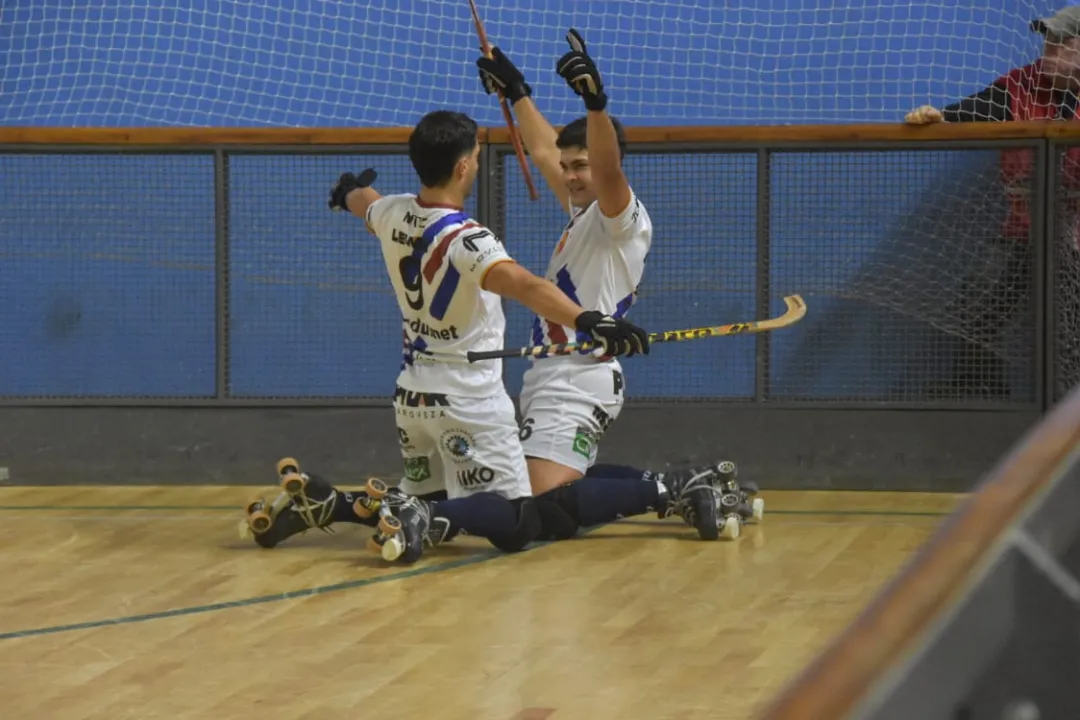 Final Copa Argentina de hockey sobre Patines CPC y UVT 7  .jpg