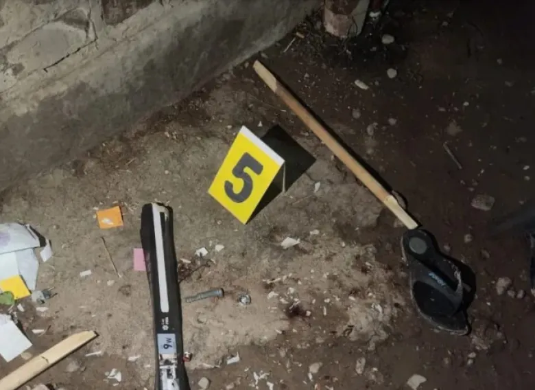 Imputan a una mujer por atacar con un arma casera a su vecina en La Estación