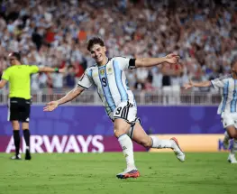Julián Álvarez apareció en el momento clave y selló la clasificación argentina