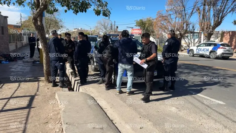 Policía en el lugar