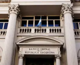 Independencia del BCRA: qué cambia con el proyecto de Milei y cómo funciona en otros países