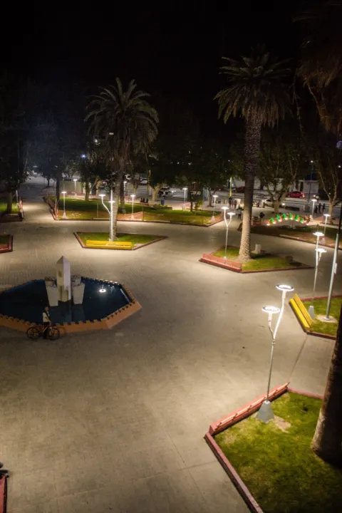 Inauguran la remodelación de la plaza de Caucete