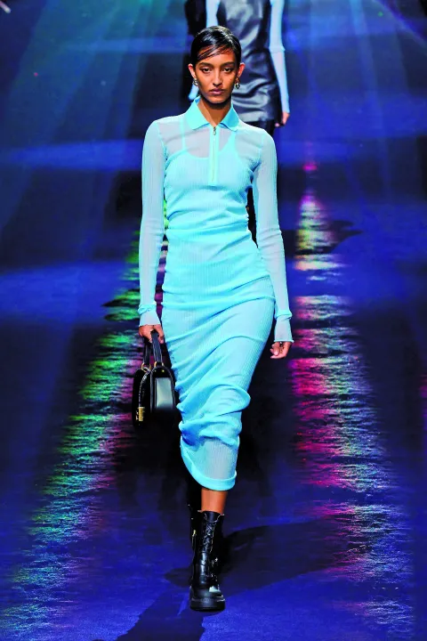 00002-fendi-fall-2023-ready-to-wear-credit-gorunway.jpg