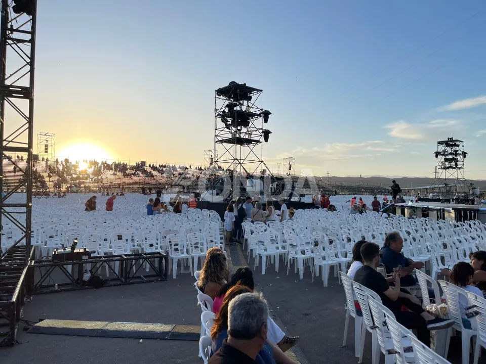 fns_ultima noche (2).jpg