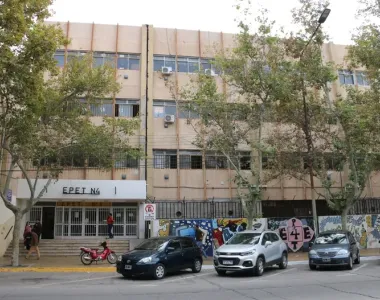 Preocupación por la migración de alumnos desde escuelas técnicas a escuelas normales