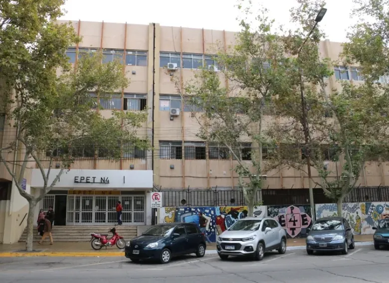 Preocupación por la migración de alumnos desde escuelas técnicas a escuelas normales