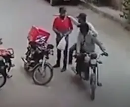 Brutal ataque a un repartidor en Rivadavia: lo golpearon y apuñalaron para robarle la moto