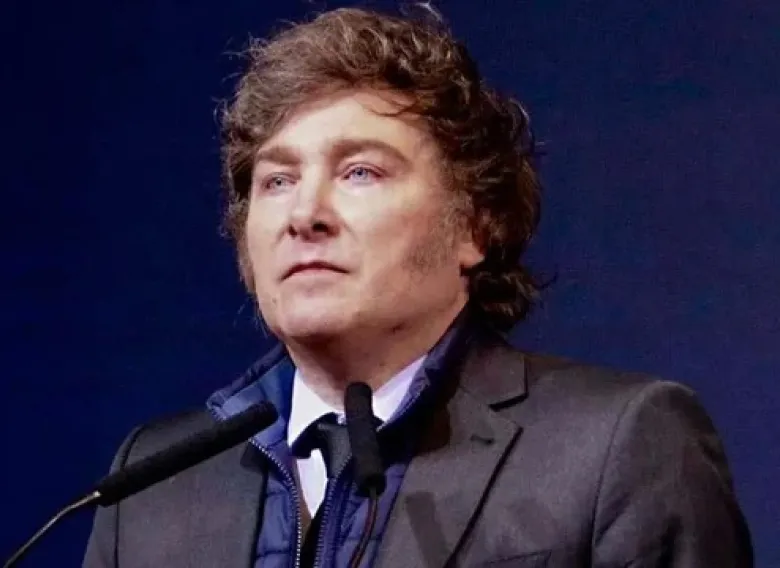 Milei habla de "espionaje de gravedad institucional" y apunta a una red rusa