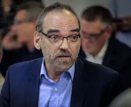 Iglesias asume en Luxemburgo y concentra tres representaciones