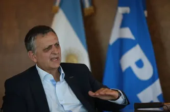 YPF proyecta exportaciones por USD 100.000 millones y busca pagar dividendos desde 2028