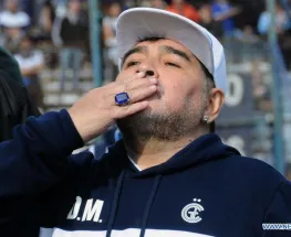 Declaran médicos de la Clínica Olivos en una nueva audiencia por la muerte de Maradona