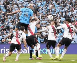 River y Belgrano empatan en el Kempes en una final marcada por la intensidad