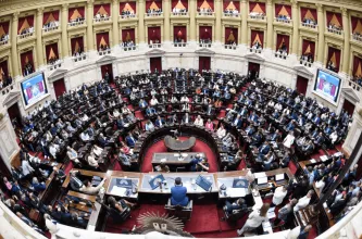 El Ejecutivo remitió al Congreso dos proyectos clave: incentivos a grandes inversiones y regulación del lobby
