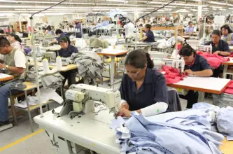 La actividad textil sigue en baja con fábricas semiparadas y más empleo perdido