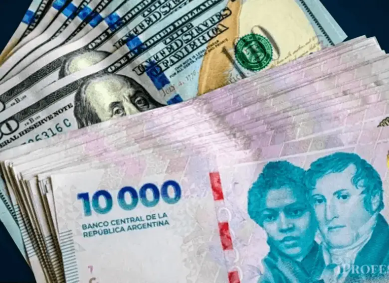 El dólar oficial y el blue arrancan este viernes con la misma cotización de venta