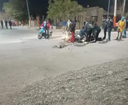 Dos motos chocaron en una esquina de Chimbas