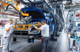 La fabricación de vehículos retrocedió 18,3% en el acumulado semestral