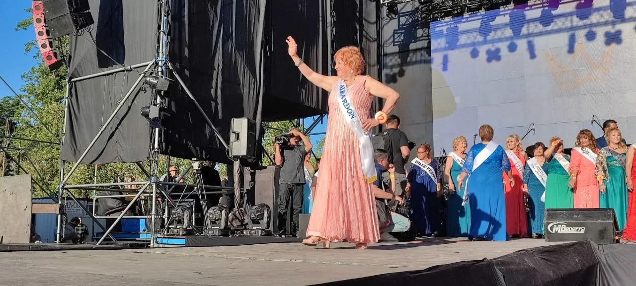 WhatsApp Image 2022-10-20 at 19.14.10 (1).jpeg