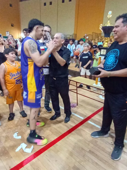 Jachal BC Campeon del Clausura 2.jpg