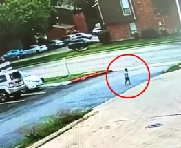 Conmoción en Pocito: encontraron a un nene de 3 años solo en la calle y a su hermano de 10 abandonado en su casa