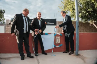 Rawson recordó a los caídos y veteranos de Malvinas en un acto en Plaza Puerto Argentino