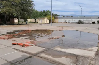 "La idea es resolver de raíz": así continuarán las obras en la escuela Arturo Illia