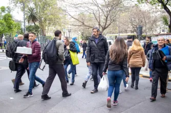 Un estudio privado muestra más preocupación por el desempleo y menor respaldo al Gobierno