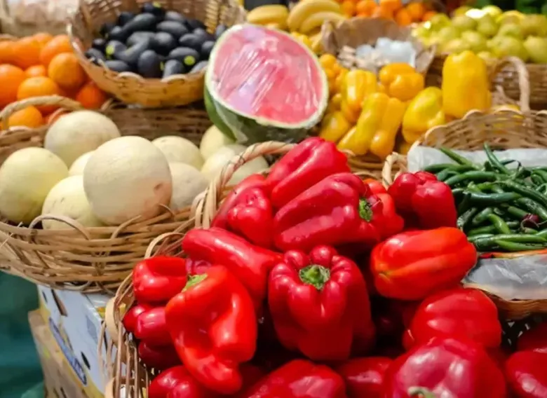 Capital difundió los precios de referencia en la Feria y Mercado de Abasto