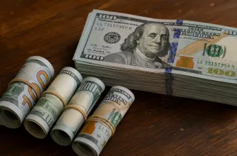 El dilema del dólar atrasado: Mariano Cáceres analiza la "banda oculta" oficial y las estrategias para proteger el capital
