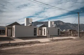 El IPV acumula 430 denuncias y recuperó ocho casas adjudicadas