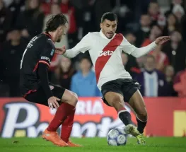 Barracas Central sorprendió a River en el Monumental y lo derrotó en el estreno del Clausura