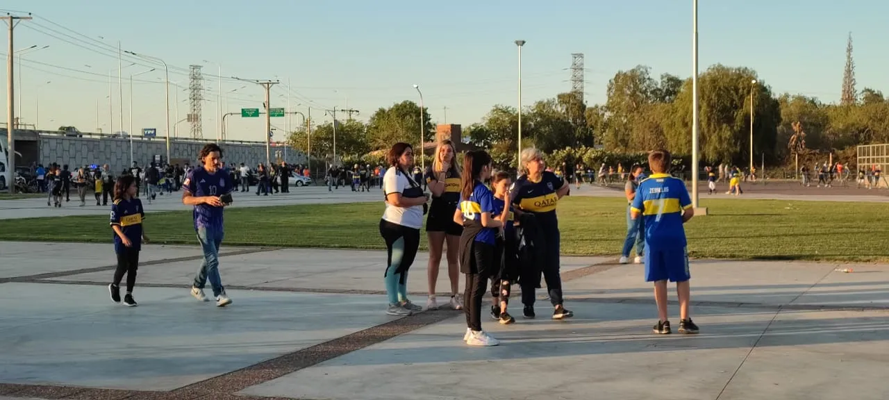 Boca Patronato La previa 2.jpg