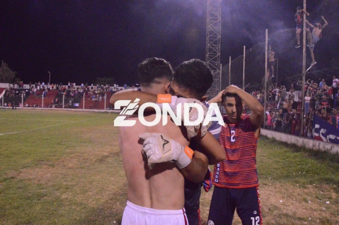 San Lorenzo de Ullum campeon 2.jpg