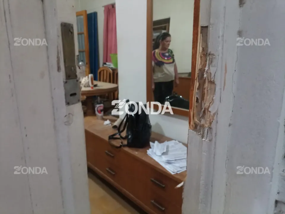 Roban la costosa computadora de una estudiante a punto de recibirse (1).jpg