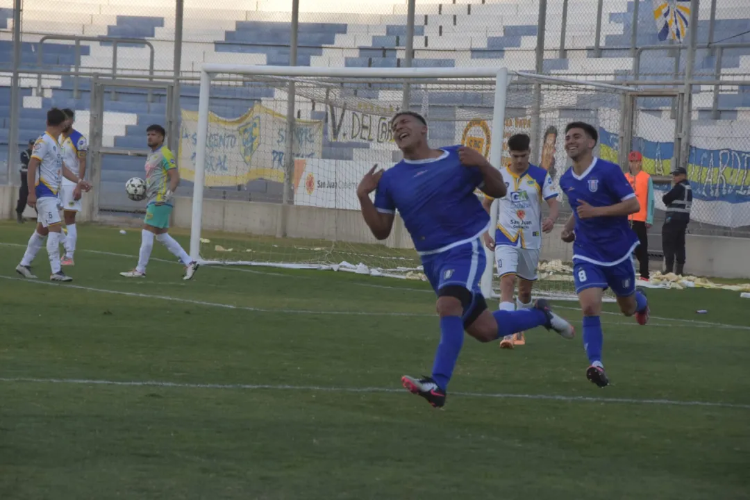 Unión de Villa Krause contra  Colón Junior