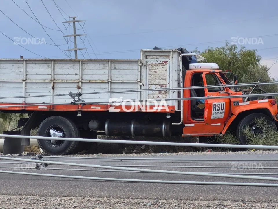 choque anchipurac camion postes de alta tension 
