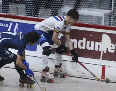 UVT mantiene su marcha perfecta y sigue al frente del hockey sobre patines