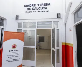 El Ministerio de Familia reforzó la atención a personas en calle por el frío
