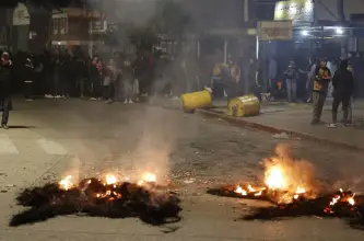 La confirmación del hallazgo de Agostina derivó en incidentes y reclamos contra las autoridades