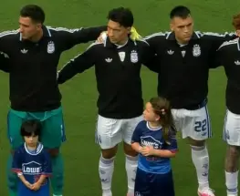 Un error en Texas hizo sonar una cumbia antes del Himno Argentino