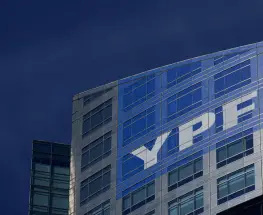 S&P elevó la calificación de YPF y otras siete empresas argentinas