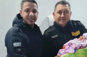 Efectivos de la Subcomisaría Cipolletti asistieron el parto de una joven en San Cayetano