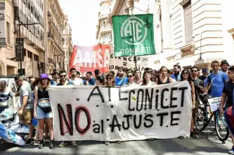 El CONICET prepara una protesta por la continuidad de becas posdoctorales