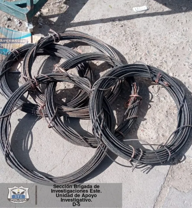 WhatsApp Image 2022-10-15 at 16.50.48 (1).jpeg