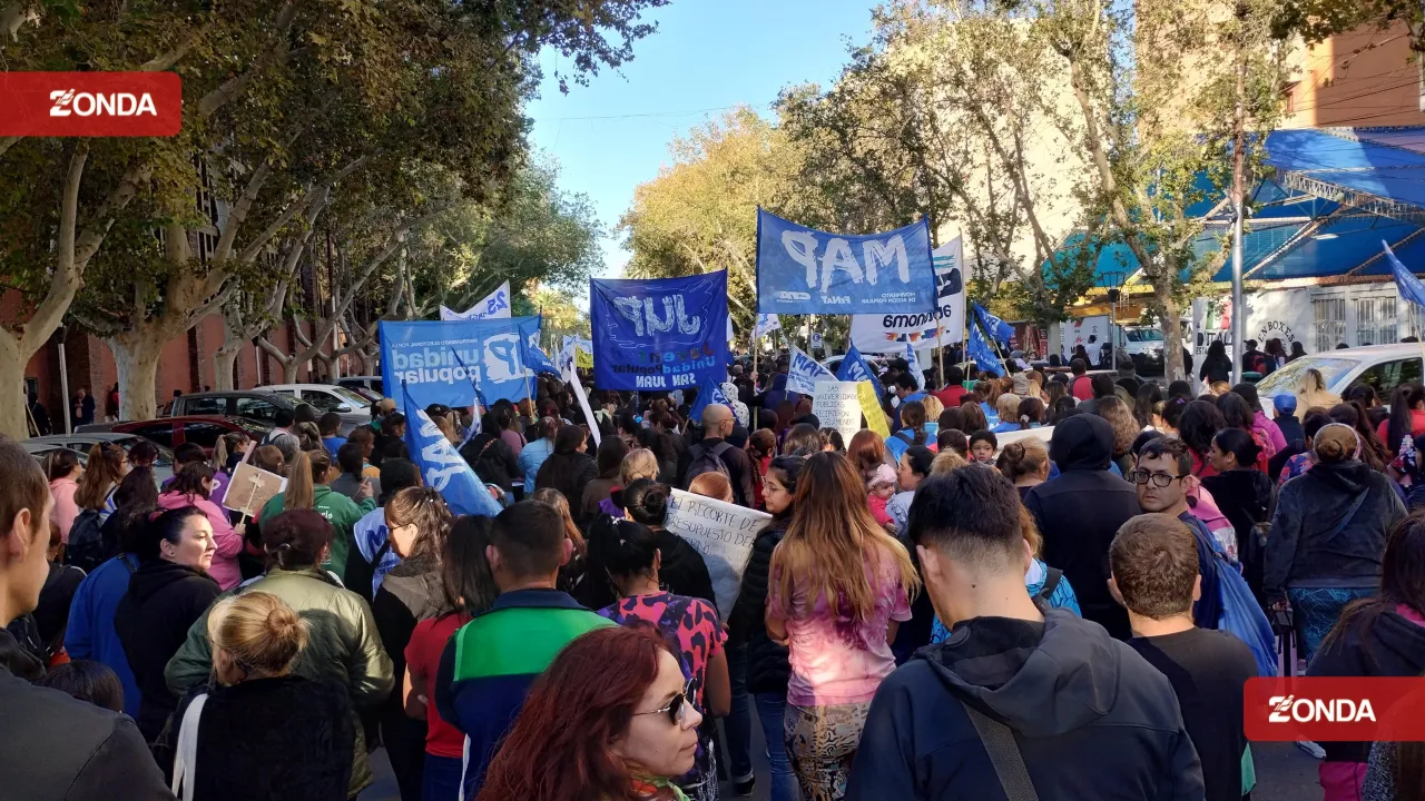 Marcha por la universidad pública en San Juan 