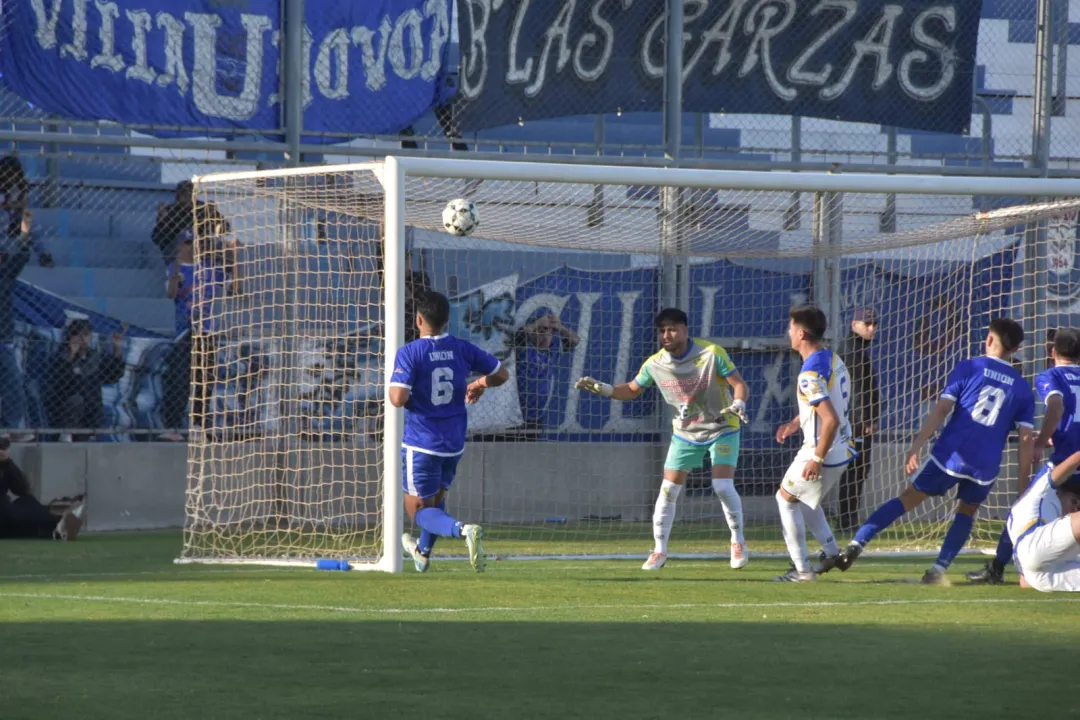 Unión de Villa Krause contra  Colón Junior