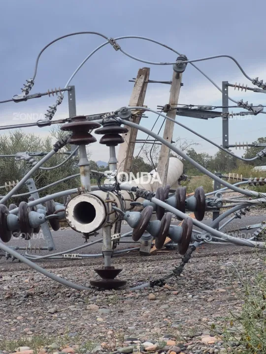 choque anchipurac camion postes de alta tension 